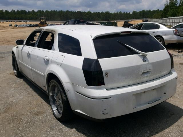 2D4FV48T35H139949 - 2005 DODGE MAGNUM SE WHITE photo 3