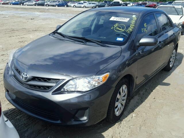 5YFBU4EE1CP003217 - 2012 TOYOTA COROLLA BA GRAY photo 2