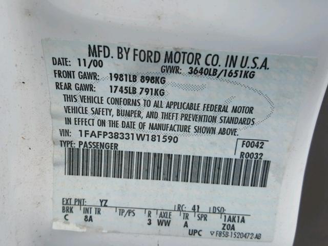 1FAFP38331W181590 - 2001 FORD FOCUS ZTS WHITE photo 10