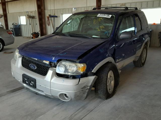 1FMCU95H65KD76794 - 2005 FORD ESCAPE HEV BLUE photo 2