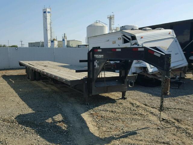 1J9GF40260B253192 - 2010 KERR TRAILER BLACK photo 1