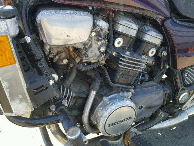 JH2RC0717DM104133 - 1983 HONDA VF750 C PURPLE photo 7