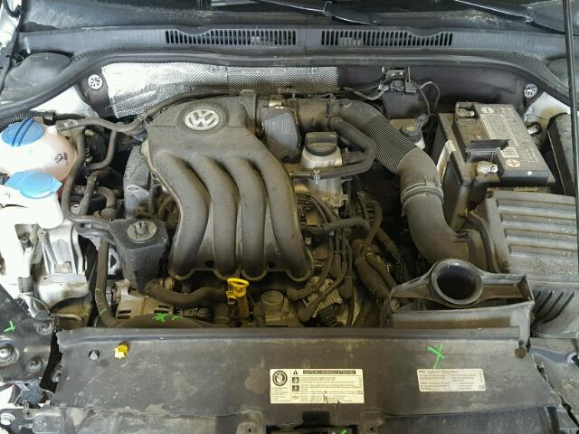 3VW1K7AJ7FM418914 - 2015 VOLKSWAGEN JETTA BASE WHITE photo 7