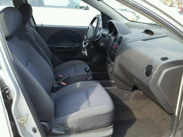 KL1TD66677B728792 - 2007 CHEVROLET AVEO BASE Күміс фото 5