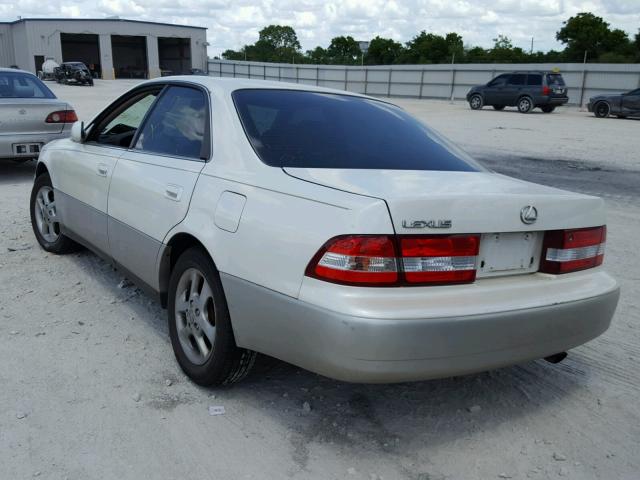 JT8BF28G7Y5099725 - 2000 LEXUS ES 300 SILVER photo 3