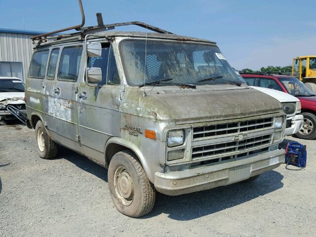 1GCEG25Z7L7161106 - 1990 CHEVROLET G20 SILVER photo 1