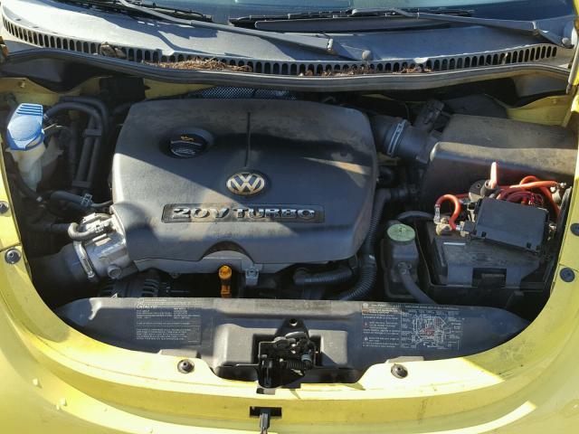 3VWCD31C74M403579 - 2004 VOLKSWAGEN NEW BEETLE 黄色 照片 7