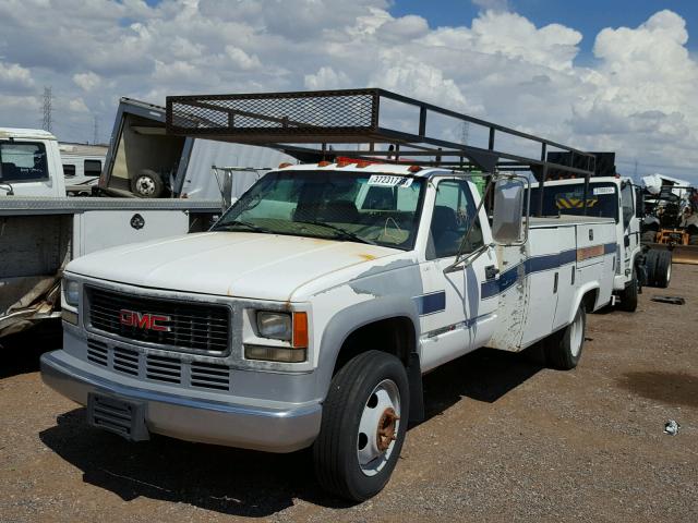 1GDKC34J7WF029520 - 1998 GMC SIERRA C35 WHITE photo 2