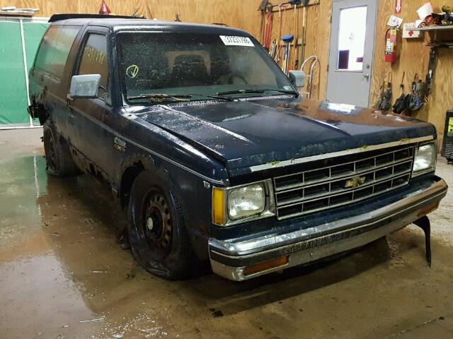 1G8CT18B4D8163168 - 1983 CHEVROLET BLAZER S10 BLUE photo 1