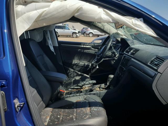 1VWDT7A32HC043918 - 2017 VOLKSWAGEN PASSAT R-L BLUE photo 5