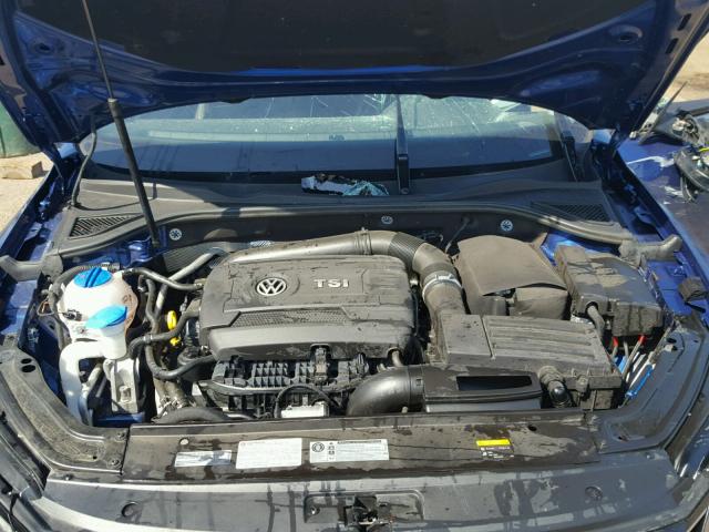 1VWDT7A32HC043918 - 2017 VOLKSWAGEN PASSAT R-L BLUE photo 7