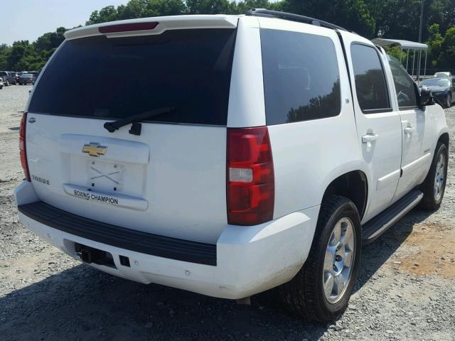 1GNFC13J28J219499 - 2008 CHEVROLET TAHOE C150 WHITE photo 4