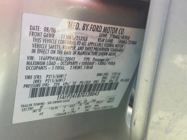 1FAFP24187G120043 - 2007 FORD FIVE HUNDR SILVER photo 10
