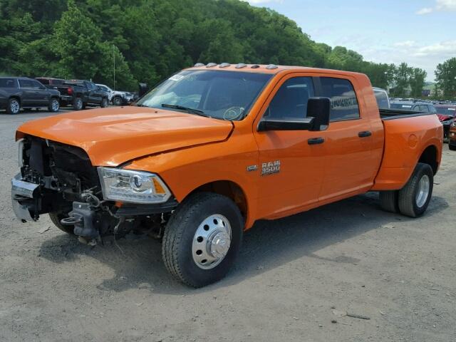 3C63RPLJ5HG672697 - 2017 RAM 3500 SLT ORANGE photo 2