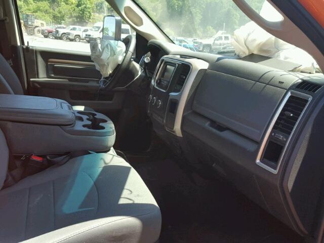 3C63RPLJ5HG672697 - 2017 RAM 3500 SLT ORANGE photo 5