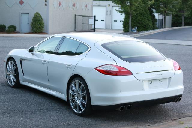 WP0AB2A74CL060503 - 2012 PORSCHE PANAMERA S WHITE photo 3