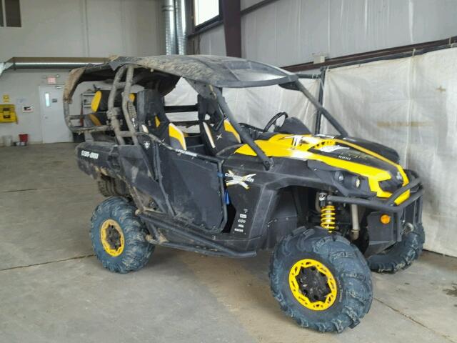 3JBKXLP13DJ000439 - 2013 CAN-AM COMMANDER TWO TONE photo 1