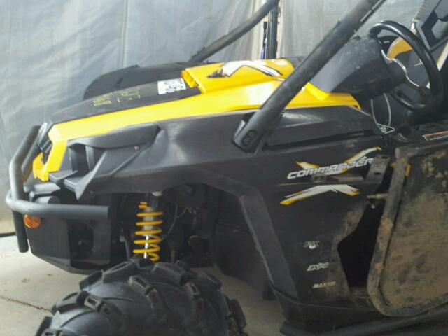 3JBKXLP13DJ000439 - 2013 CAN-AM COMMANDER TWO TONE photo 9