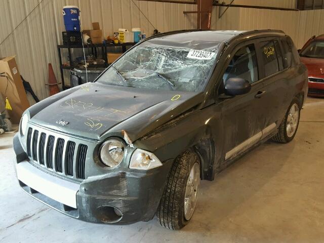 1J8FT57W87D363604 - 2007 JEEP COMPASS LI GREEN photo 2