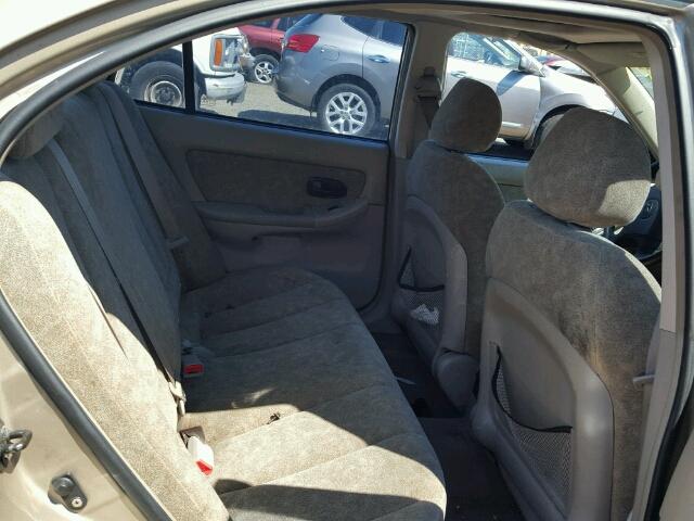 KMHDN45D31U218848 - 2001 HYUNDAI ELANTRA GL GOLD photo 6