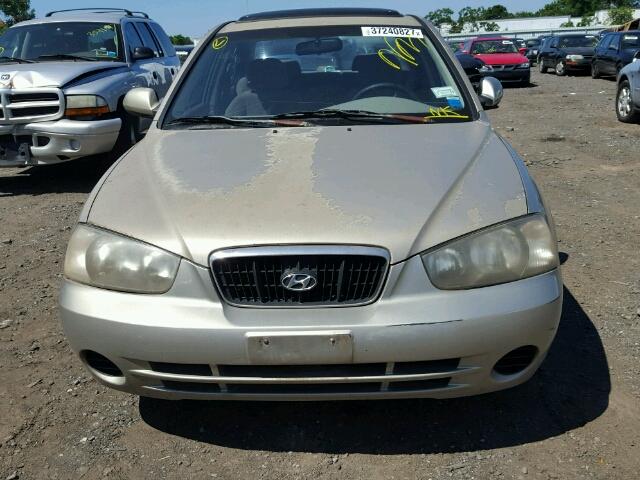 KMHDN45D31U218848 - 2001 HYUNDAI ELANTRA GL GOLD photo 9