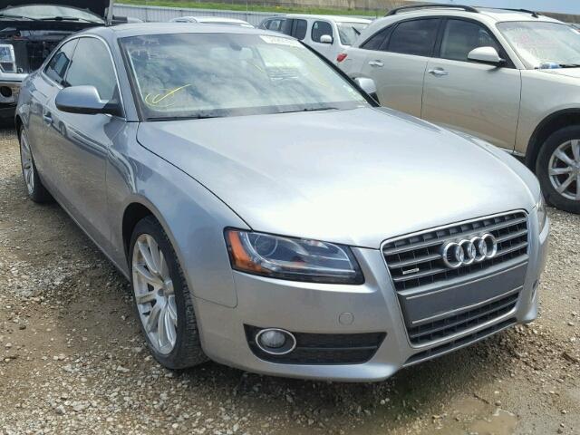 WAULFAFR2BA020901 - 2011 AUDI A5 PREMIUM GRAY photo 1