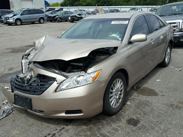 4T1BE46K47U643931 - 2007 TOYOTA CAMRY CE/L TAN photo 2