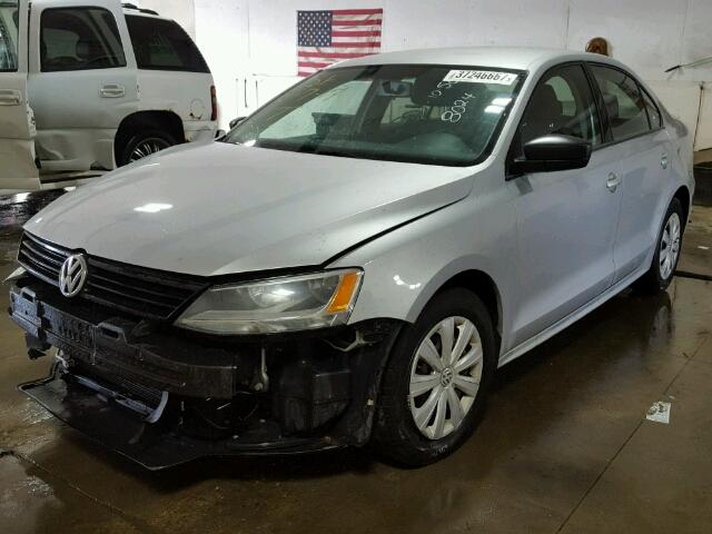 3VW2K7AJ2CM358024 - 2012 VOLKSWAGEN JETTA BASE SILVER photo 2