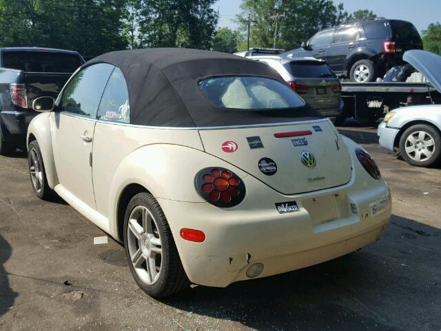 3VWCD31Y04M324542 - 2004 VOLKSWAGEN NEW BEETLE CREAM photo 3
