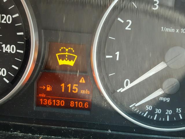 WBAVD33546KL51085 - 2006 BMW 330 XI ნაცრისფერი ფოტო 8