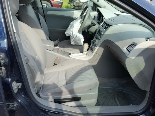 1G1ZA5EU9BF340012 - 2011 CHEVROLET MALIBU LS ლურჯი ფოტო 5