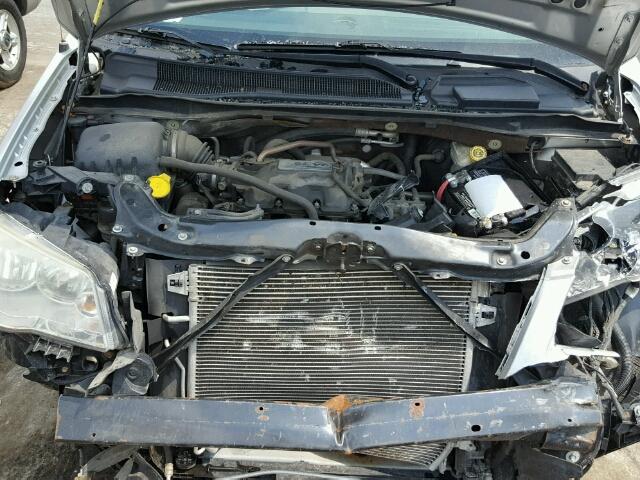 2A4RR5D15AR104322 - 2010 CHRYSLER TOWN & COU SILVER photo 7