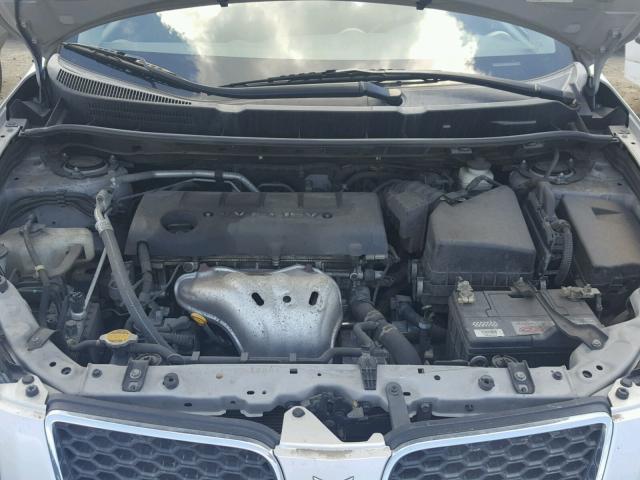 5Y2SM6E0XAZ418586 - 2010 PONTIAC VIBE SILVER photo 7