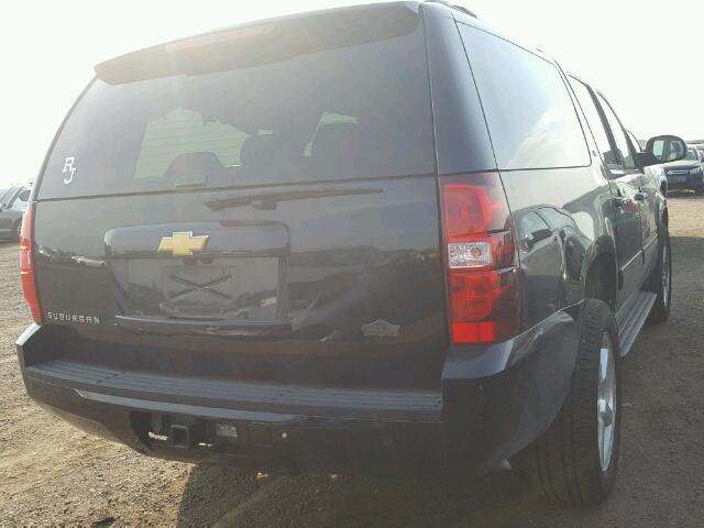 1GNSKJE74DR111786 - 2013 CHEVROLET SUBURBAN K BLACK photo 4