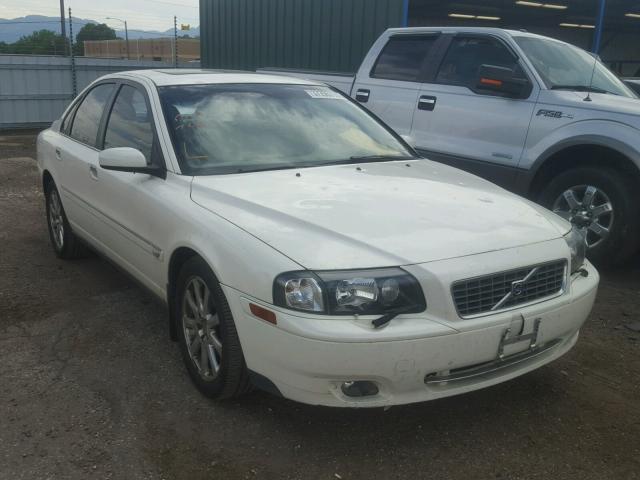 YV1TS592251406446 - 2005 VOLVO S80 2.5T WHITE photo 1