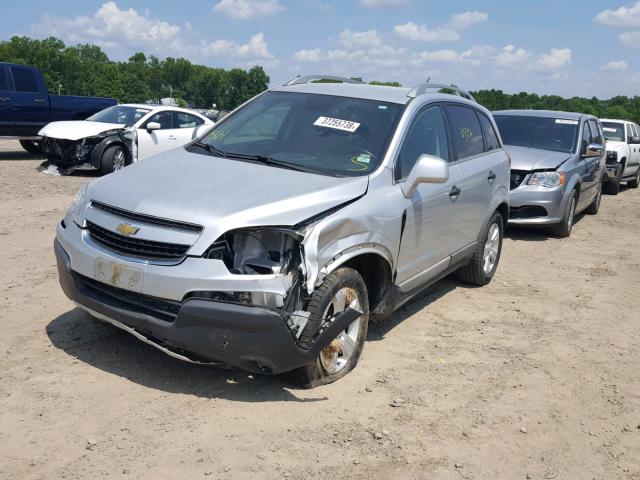 3GNAL2EK3ES596844 - 2014 CHEVROLET CAPTIVA LS SILVER photo 2