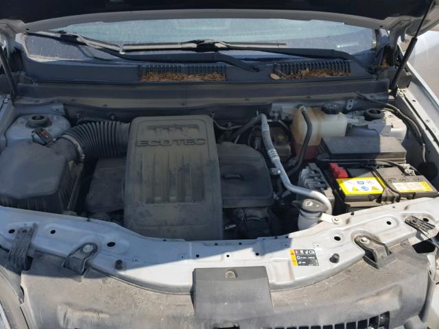 3GNAL2EK3ES596844 - 2014 CHEVROLET CAPTIVA LS 银色 照片 7