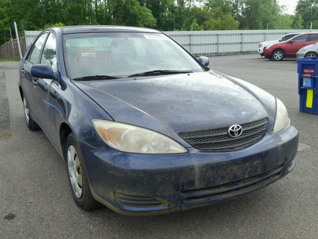 JTDBE32K020036557 - 2002 TOYOTA CAMRY LE ლურჯი ფოტო 1