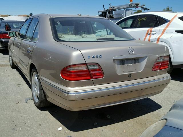 WDBJF70J31B245500 - 2001 MERCEDES-BENZ E 430 BEIGE photo 3