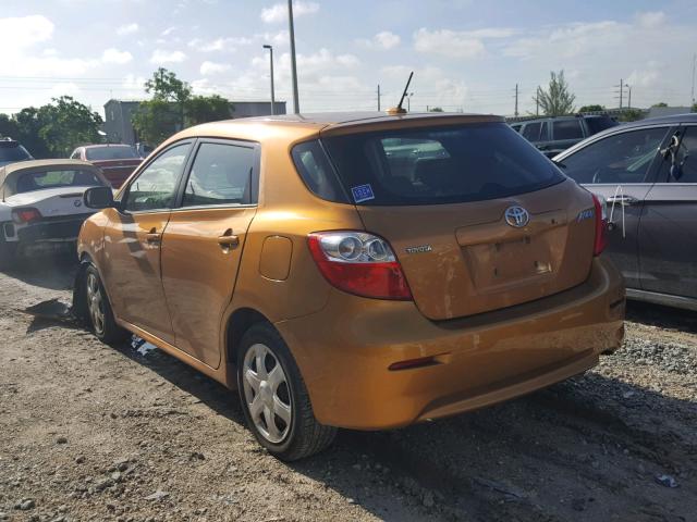 2T1KU40E59C021879 - 2009 TOYOTA COROLLA MA ORANGE photo 3