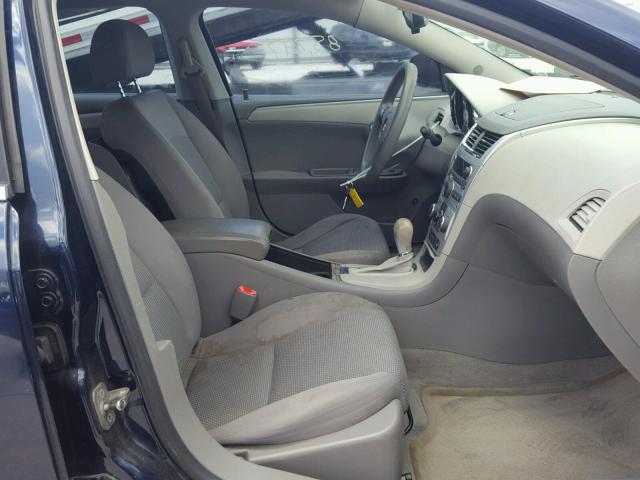 1G1ZH57B884204627 - 2008 CHEVROLET MALIBU 1LT BLUE photo 5