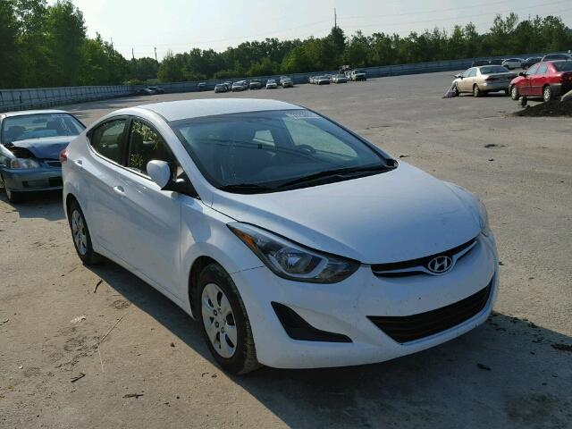 5NPDH4AE2GH690424 - 2016 HYUNDAI ELANTRA SE WHITE photo 1