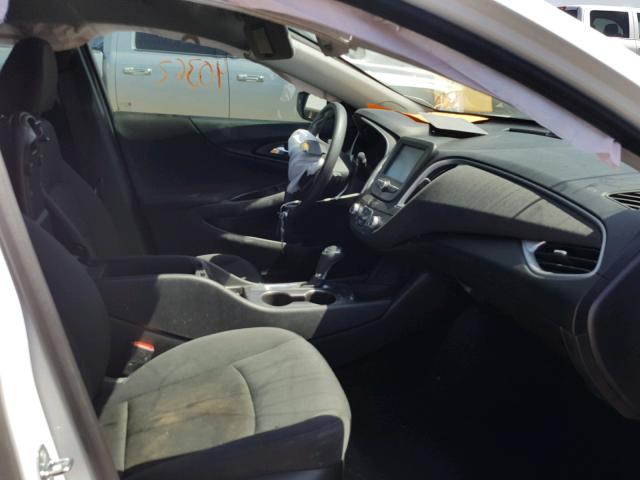 1G1ZB5ST0GF340951 - 2016 CHEVROLET MALIBU LS თეთრი ფოტო 5