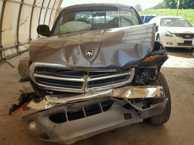 1B7HG48N92S644657 - 2002 DODGE DAKOTA QUA GRAY photo 7