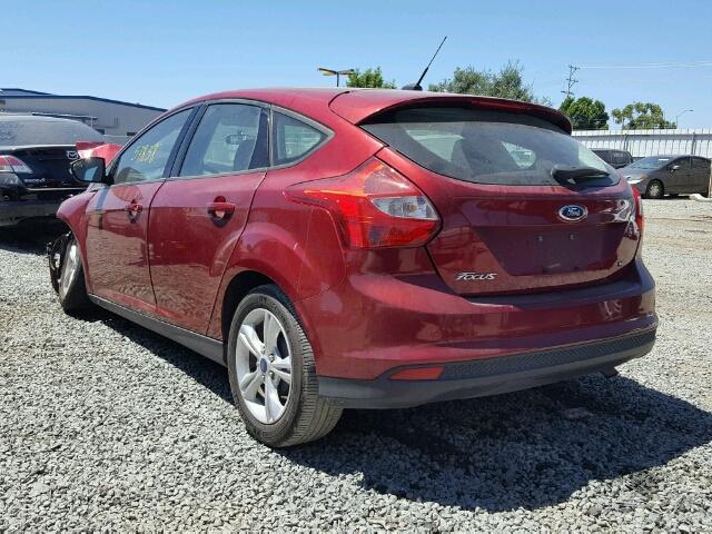 1FADP3K20EL391322 - 2014 FORD FOCUS SE RED photo 3