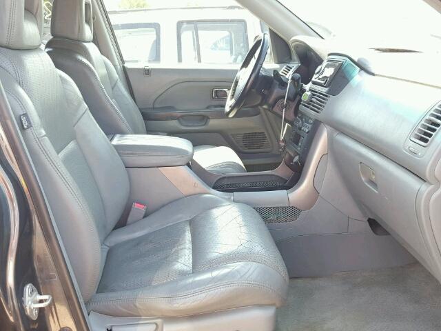 2HKYF18514H532387 - 2004 HONDA PILOT EXL GRAY photo 5