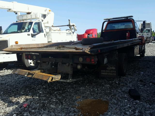 1GBJ6H1C92J503926 - 2002 CHEVROLET C-SERIES C ORANGE photo 4