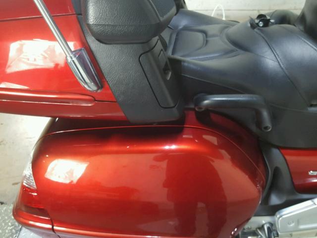 1HFSC47L58A705198 - 2008 HONDA GL1800 RED photo 16