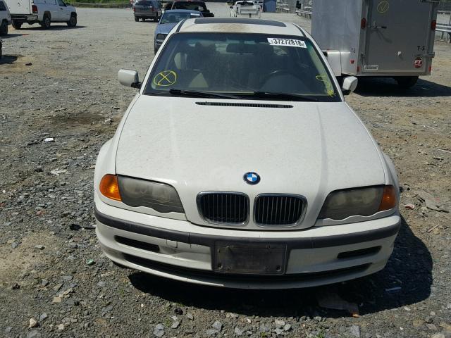 WBAAM334XYKC68837 - 2000 BMW 323 I WHITE photo 9