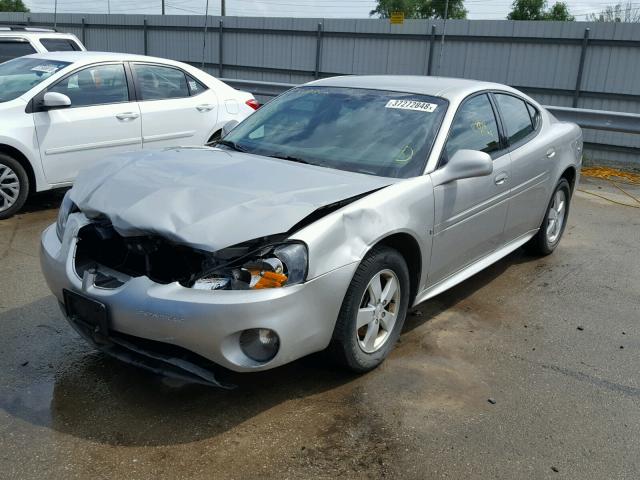 2G2WP552981108716 - 2008 PONTIAC GRAND PRIX SILVER photo 2